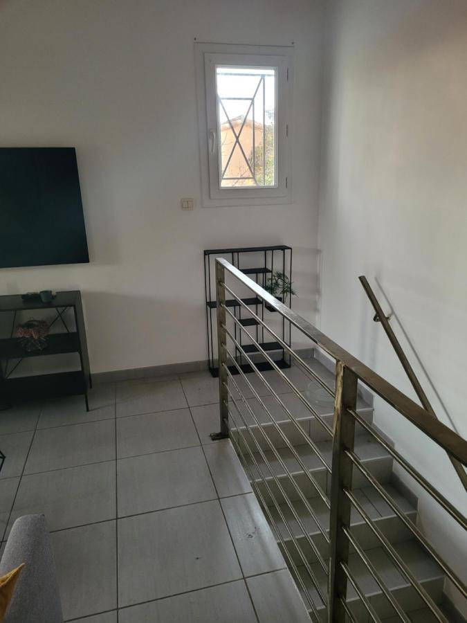 Appartement Avec Exterieur Айга-Мортас Екстериор снимка