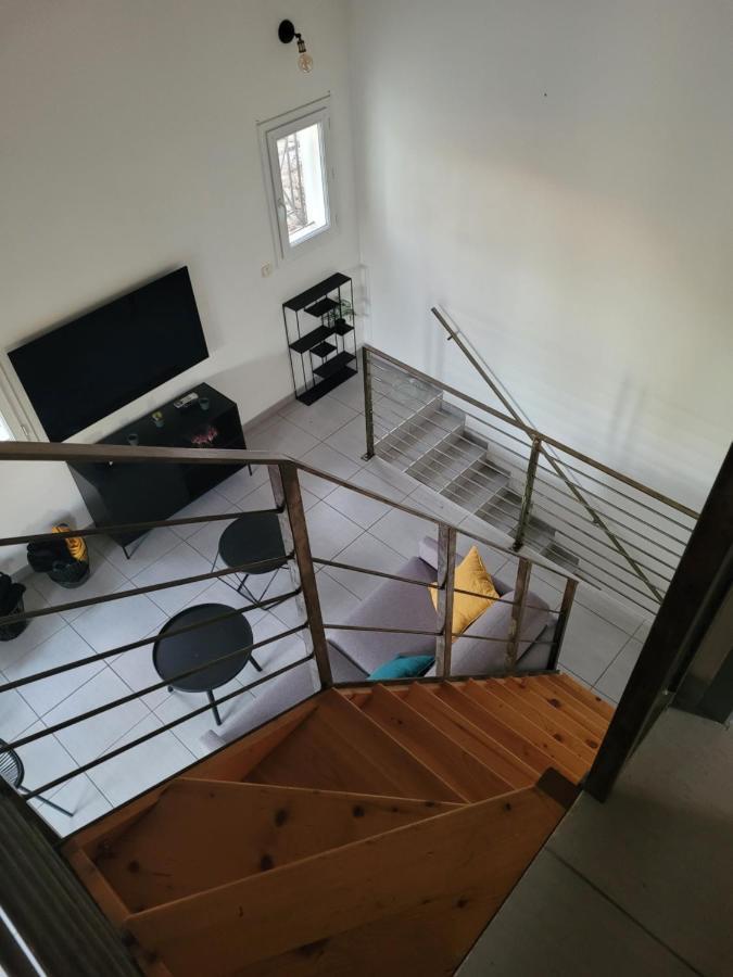 Appartement Avec Exterieur Айга-Мортас Екстериор снимка