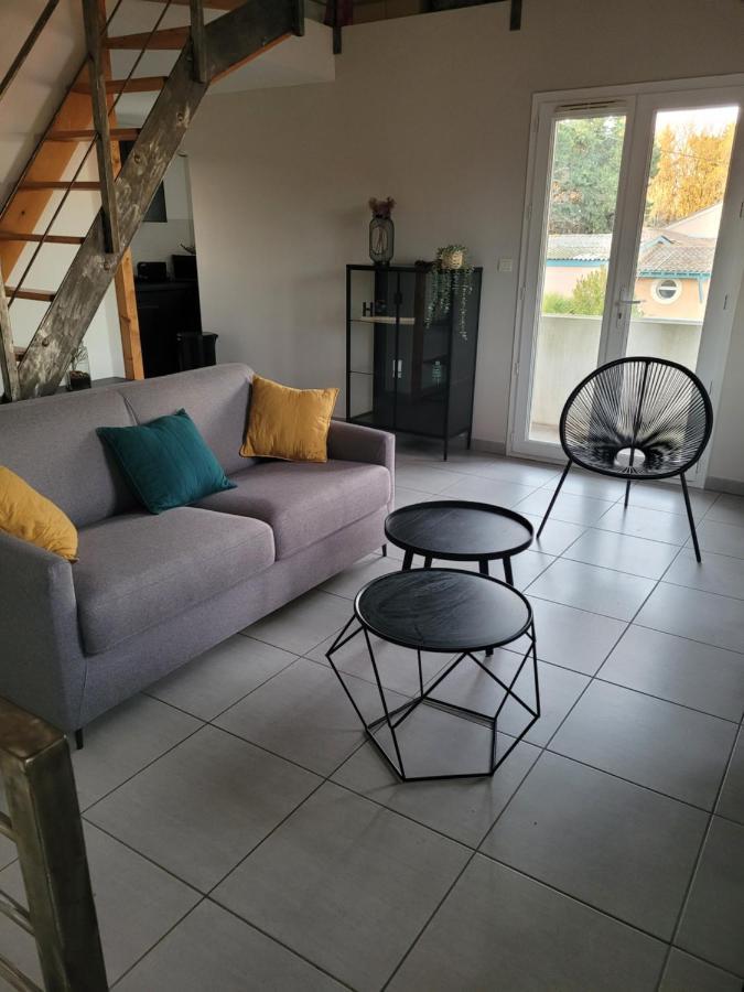 Appartement Avec Exterieur Айга-Мортас Екстериор снимка