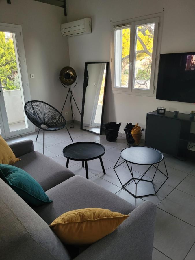 Appartement Avec Exterieur Айга-Мортас Екстериор снимка